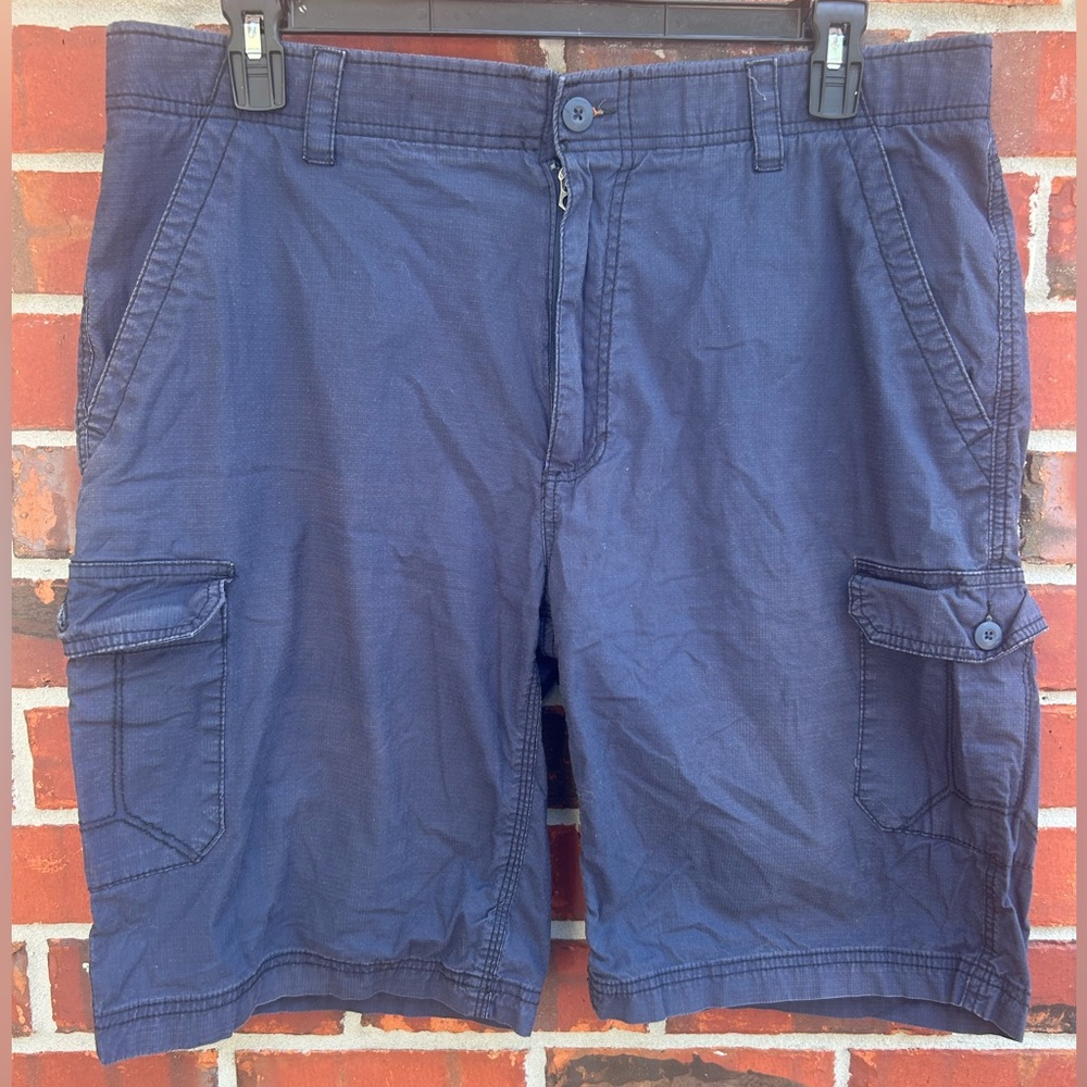 Wear First Men’s Blue Cotton Spandex Cargo Utility Shorts Size 38 G2